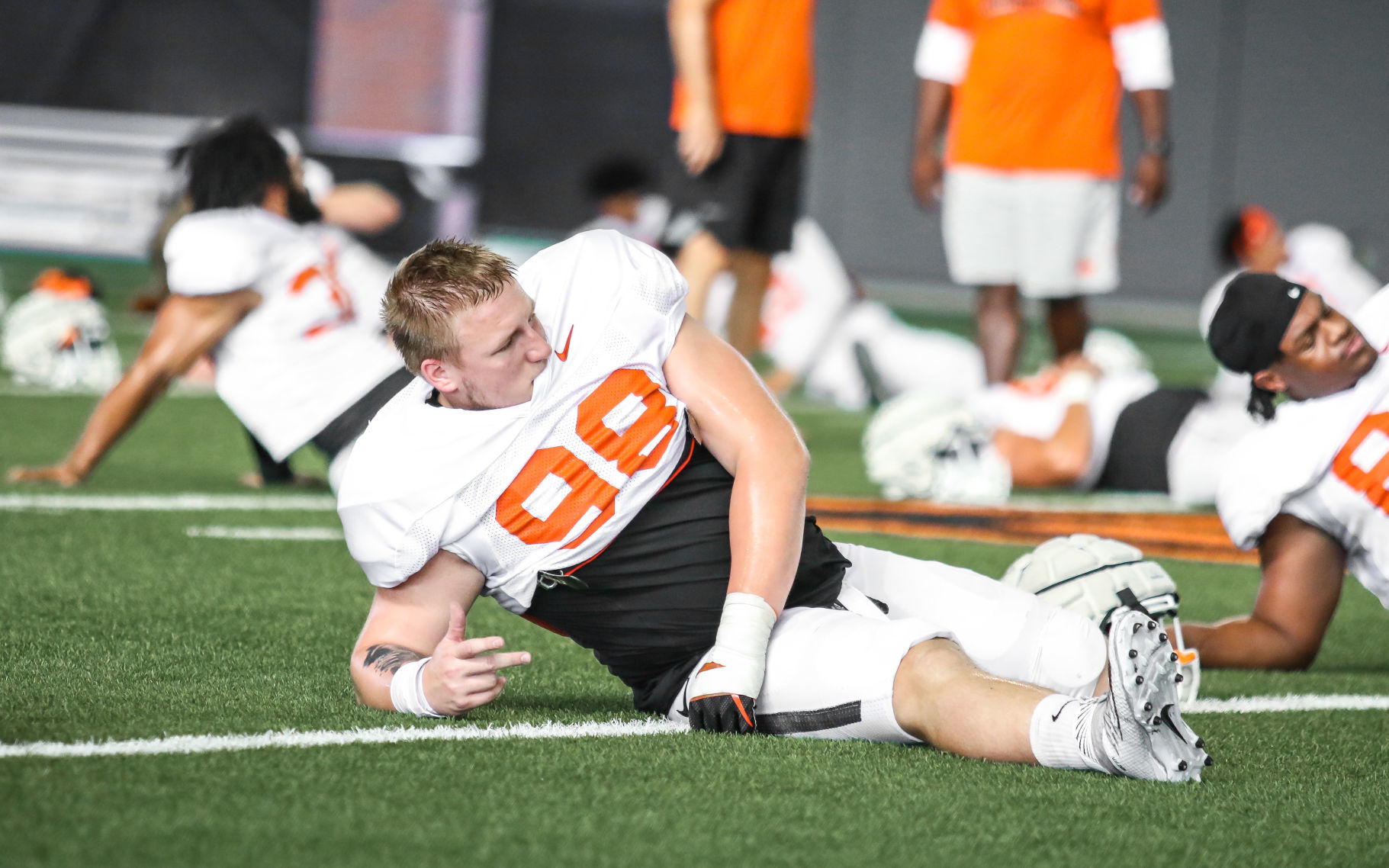 Position breakdown: Defensive line